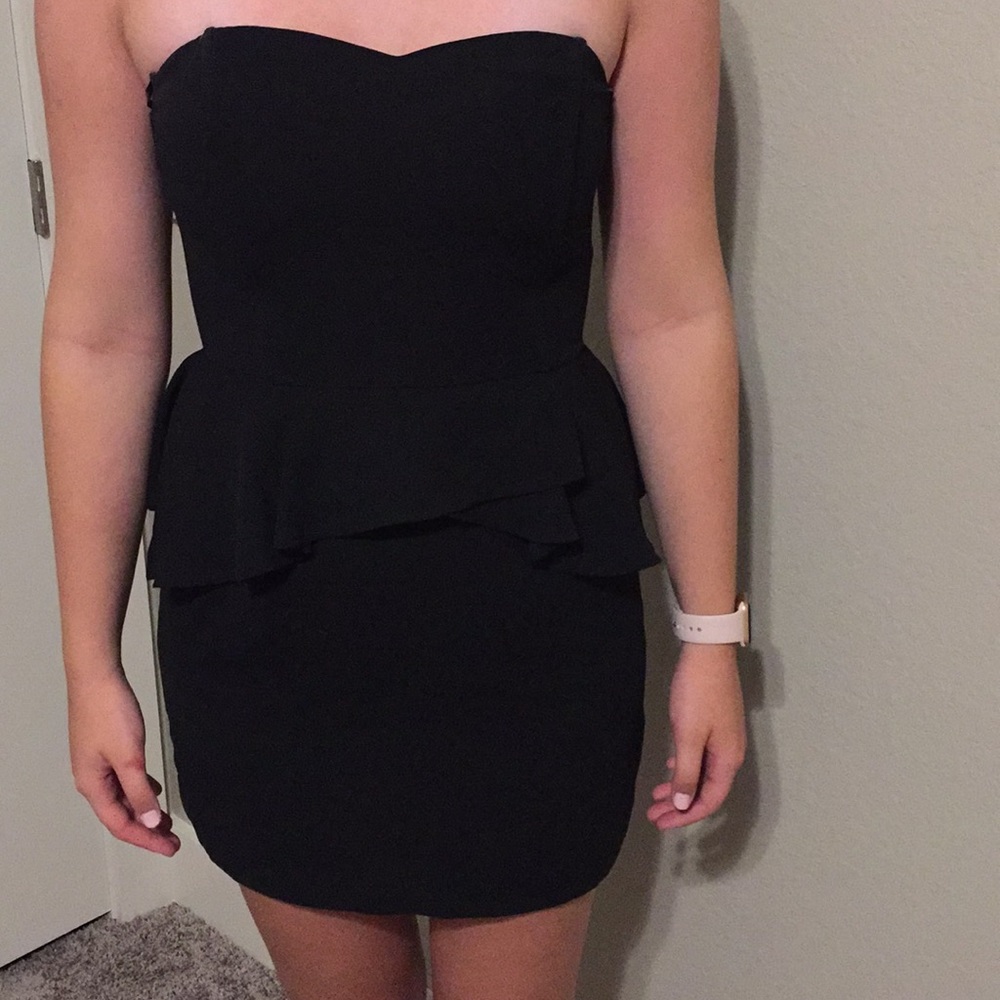 Forever 21 strapless dress